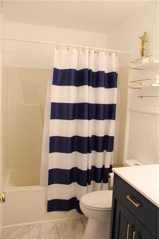 615 Lake Shores DR, Portsmouth, VA 23707