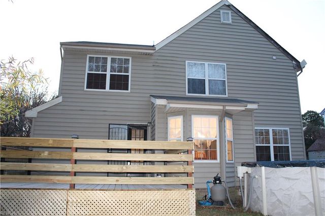 615 Lake Shores DR, Portsmouth, VA 23707