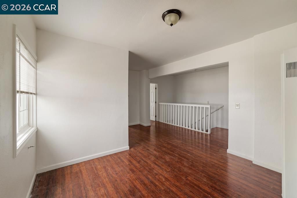 Image 11 of property listing at 400 Bissell Ave, Richmond, CA 94801