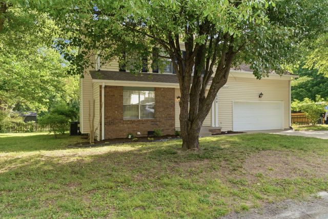 200 Barrington Ct, Old Hickory, TN 37138