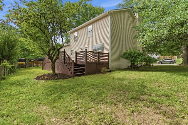 200 Barrington Ct, Old Hickory, TN 37138