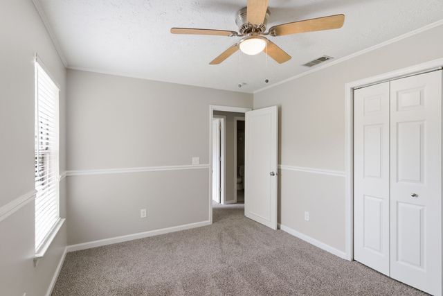 200 Barrington Ct, Old Hickory, TN 37138