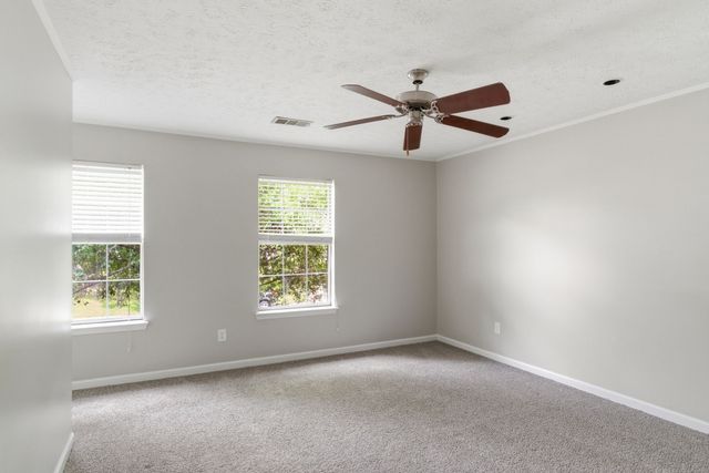 200 Barrington Ct, Old Hickory, TN 37138