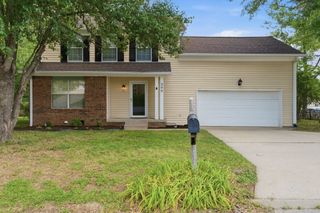 200 Barrington Ct, Old Hickory, TN 37138