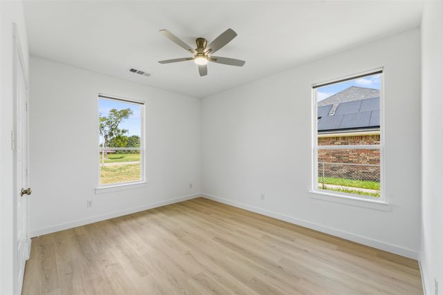 418 Starboard Drive, Gun Barrel City, TX 75156