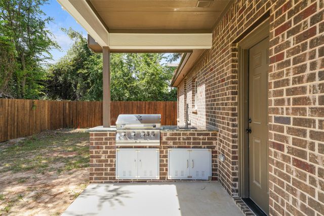 418 Starboard Drive, Gun Barrel City, TX 75156