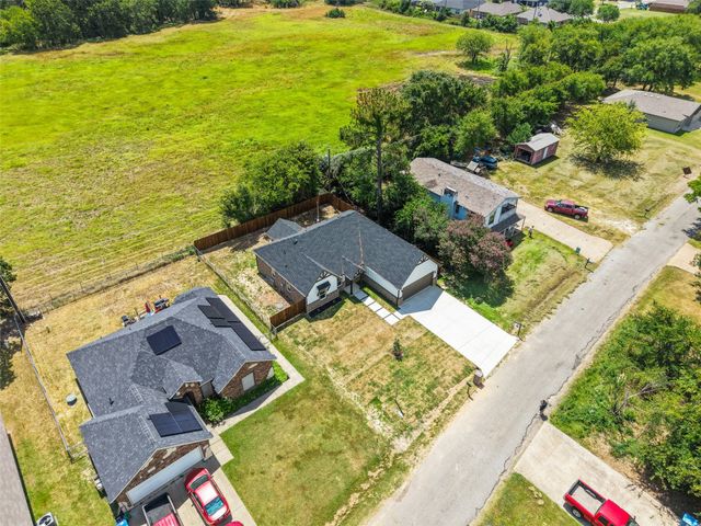 418 Starboard Drive, Gun Barrel City, TX 75156