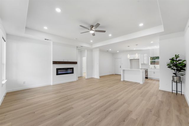 418 Starboard Drive, Gun Barrel City, TX 75156