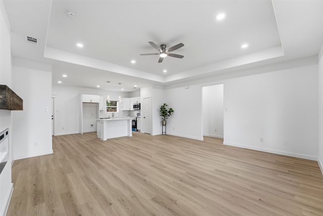 418 Starboard Drive, Gun Barrel City, TX 75156