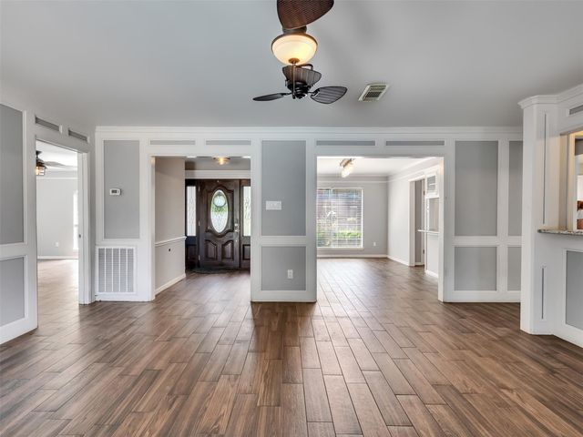 15203 River Park Drive, Houston, TX 77070
