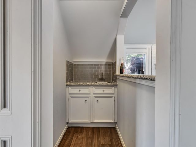 15203 River Park Drive, Houston, TX 77070
