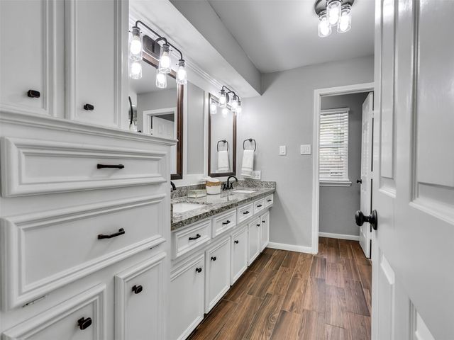 15203 River Park Drive, Houston, TX 77070