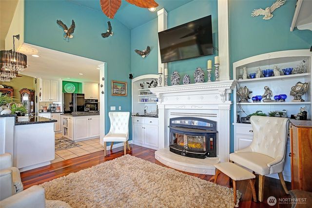 4076 S Camano Drive, Camano Island, WA 98282