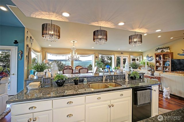 4076 S Camano Drive, Camano Island, WA 98282
