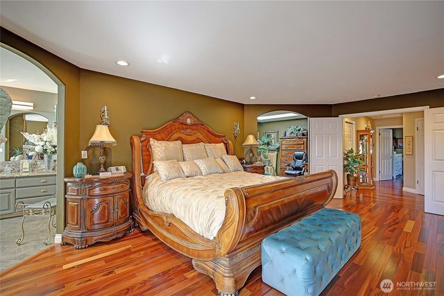 4076 S Camano Drive, Camano Island, WA 98282