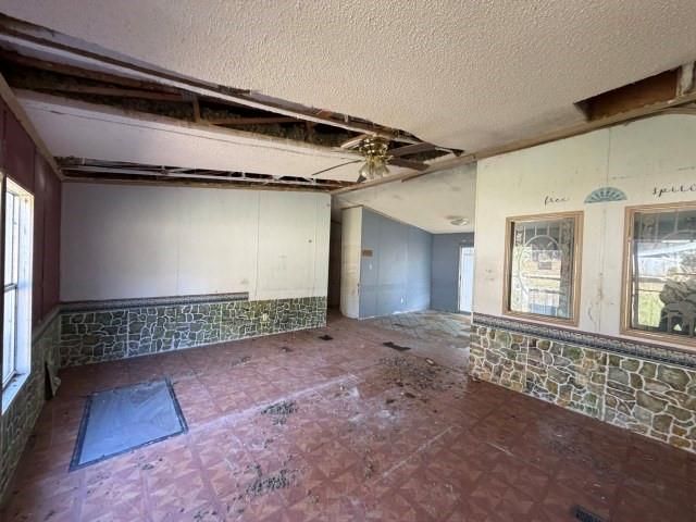 322 Nueces Drive, Trinity, TX 75862