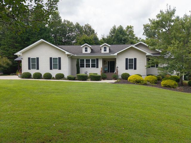 622 Tarheel West Drive, Murphy, NC 28906