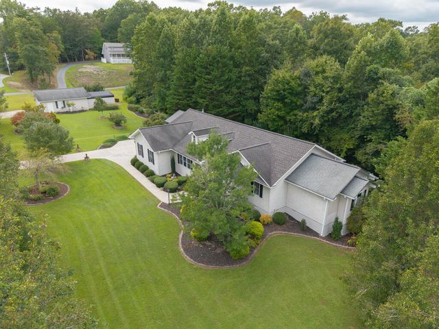 622 Tarheel West Drive, Murphy, NC 28906