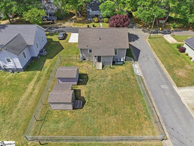 5 Geer Street, Greer, SC 29650