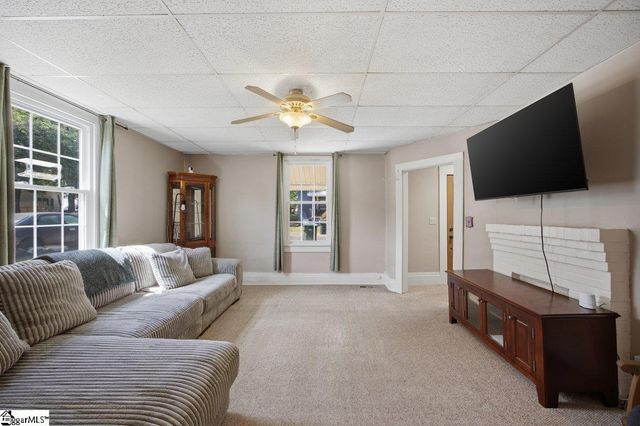 5 Geer Street, Greer, SC 29650