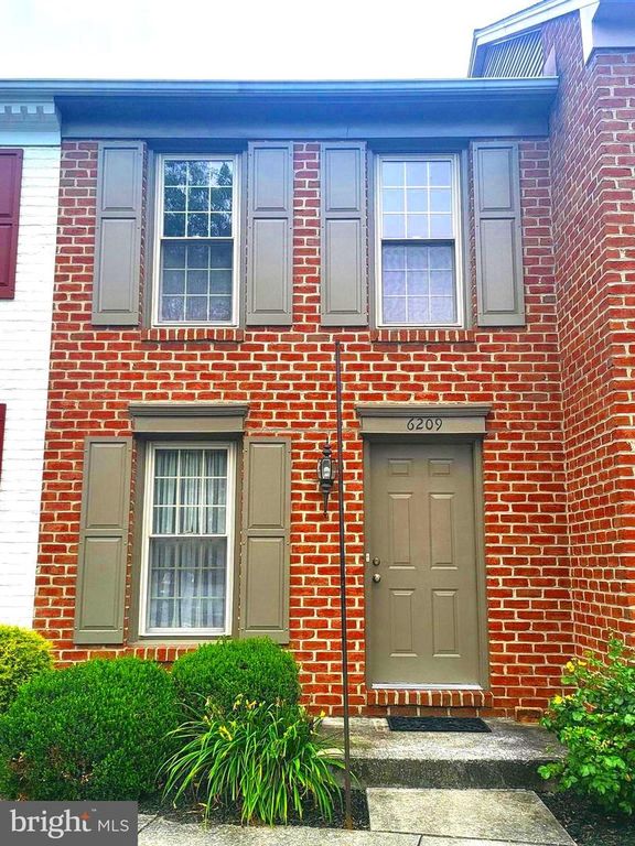 6209 STANFORD CT, Mechanicsburg, PA 17050