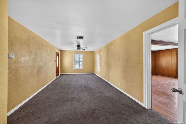 843 Hoover Ave, San Antonio, TX 78225