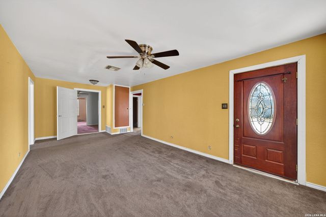 843 Hoover Ave, San Antonio, TX 78225