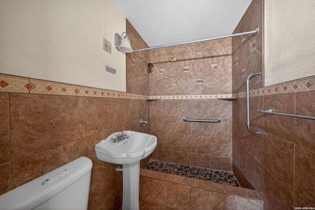 843 Hoover Ave, San Antonio, TX 78225