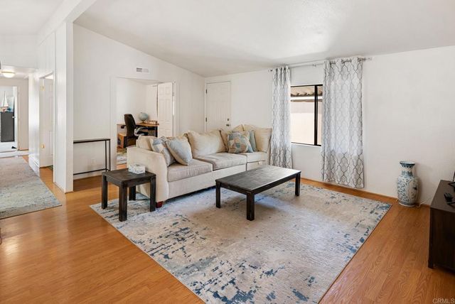 4616 N River Road 27, Oceanside, CA 92057