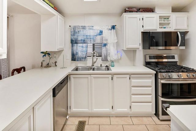 4616 N River Road 27, Oceanside, CA 92057
