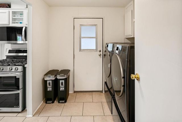 4616 N River Road 27, Oceanside, CA 92057