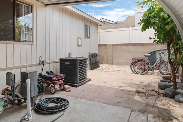 4616 N River Road 27, Oceanside, CA 92057