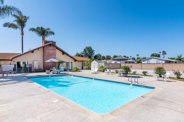 4616 N River Road 27, Oceanside, CA 92057
