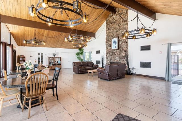 4616 N River Road 27, Oceanside, CA 92057