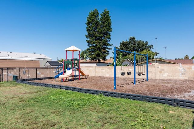 4616 N River Road 27, Oceanside, CA 92057