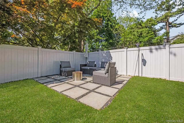 73 Ciro Street, Huntington, NY 11743