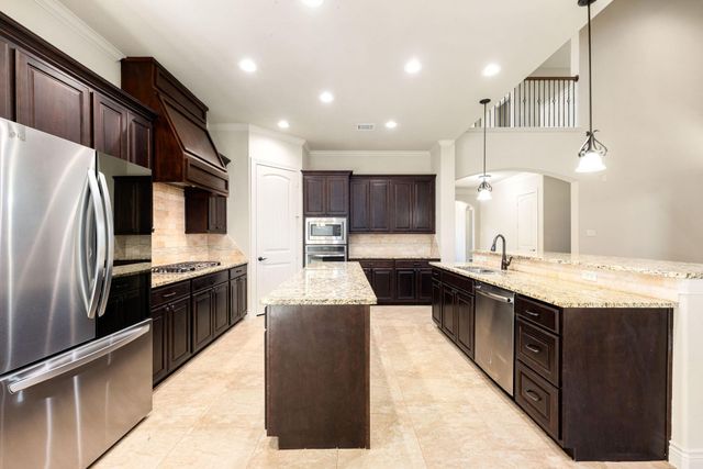32 Evangeline Boulevard, Conroe, TX 77304