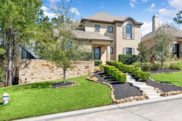 32 Evangeline Boulevard, Conroe, TX 77304