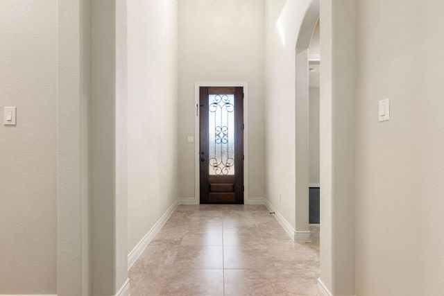 32 Evangeline Boulevard, Conroe, TX 77304