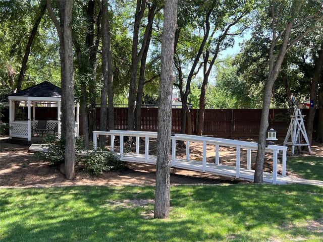 5001 Forest Hill Circle, Flower Mound, TX 75028
