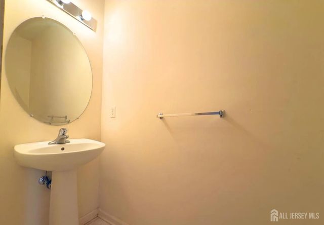 315 Birch Court, New Brunswick, NJ 08901