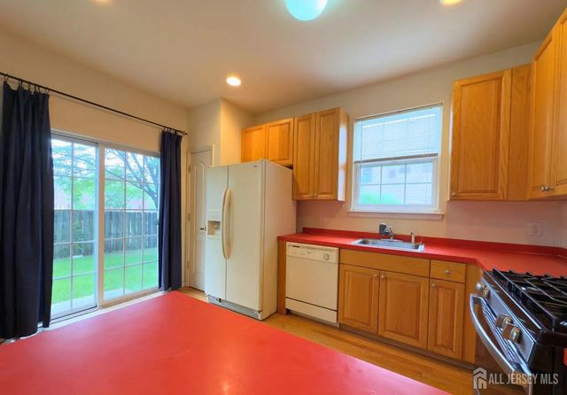 315 Birch Court, New Brunswick, NJ 08901