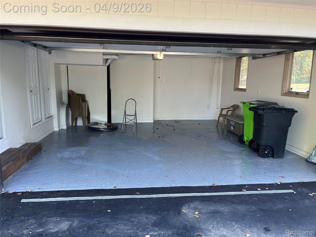 3930 Harris Lane, West Bloomfield Charter Township, MI 48323