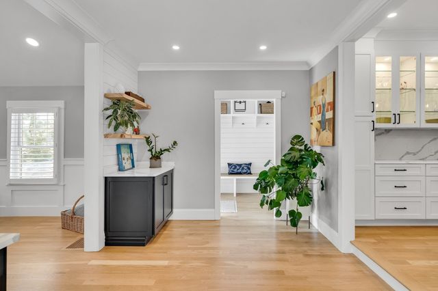 409 Crafts Street, Newton, MA 02460