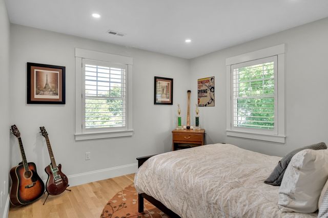 409 Crafts Street, Newton, MA 02460