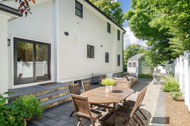 409 Crafts Street, Newton, MA 02460