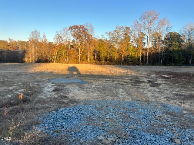 866 Tarheel Road, Benson, NC 27504