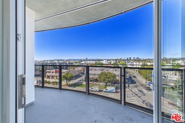 9900 Venice 610, Culver City, CA 90232