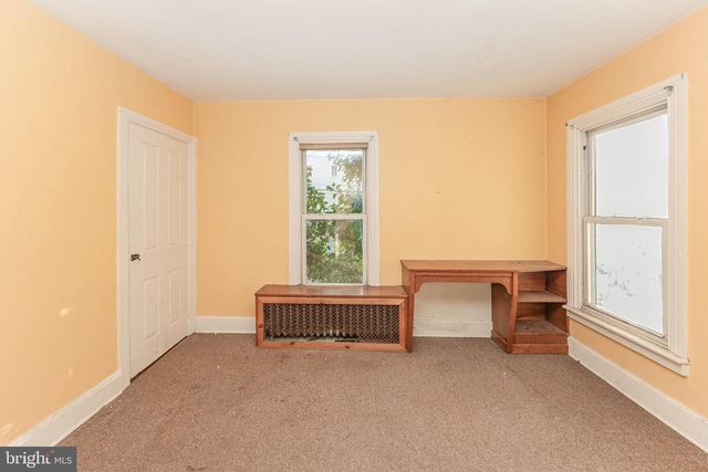 68 E WATER ST, Middletown, PA 17057