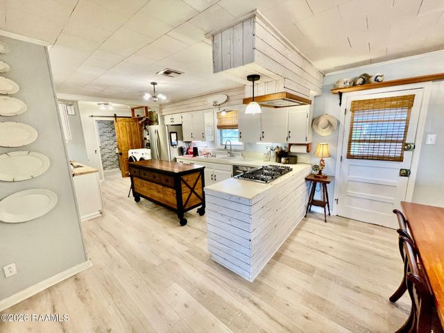 107 Rue Coupe Civique, Carencro, LA 70520